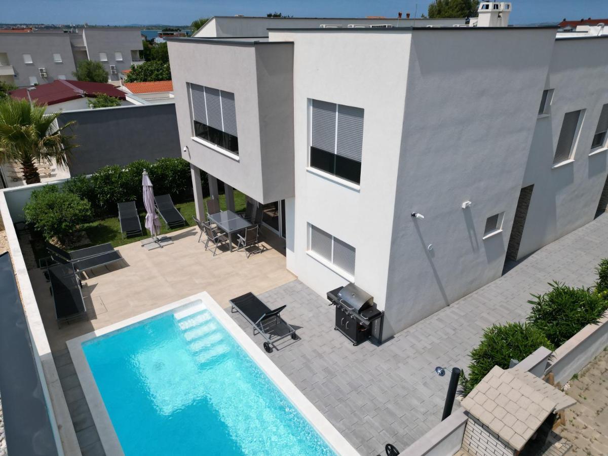 Villa Dea - Dein Rueckzugsort Am Meer Mit Beheiztem Pool Vrsi Exterior foto